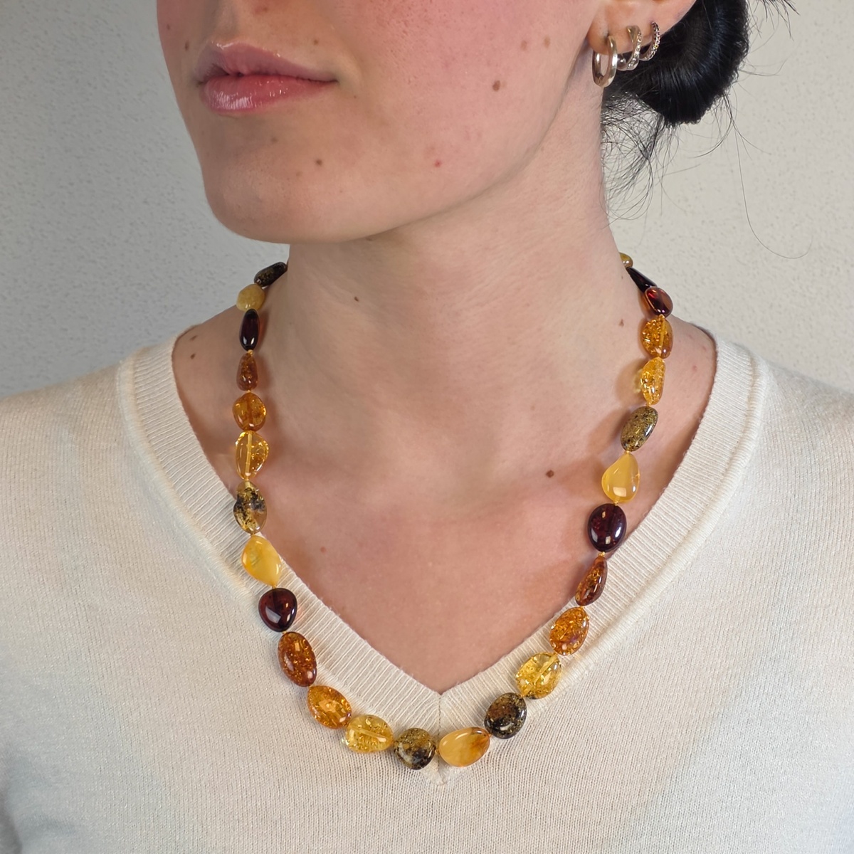 Collana in argento con ambra blu e vermeil rosa