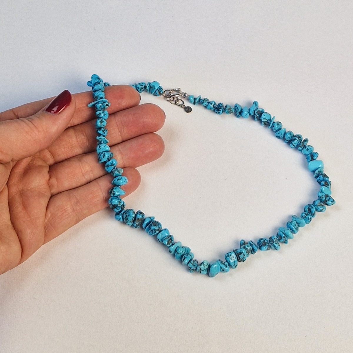 CHICNET Collana da donna in cotone nero turchese cuore pietra schegge perle multistrato cotone cerato 40 cm fatto a mano
