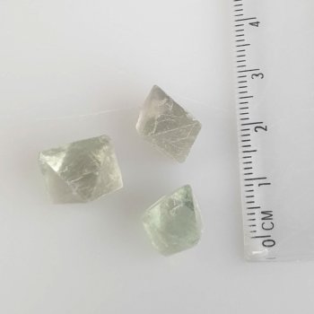 Ottaedro grezzo Fluorite  | 1 cm