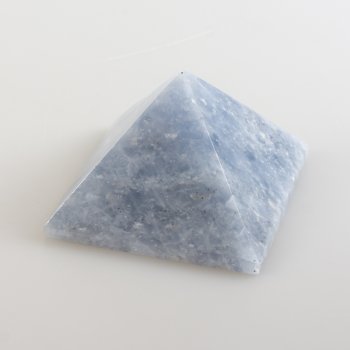 Piramide di Calcite azzurra | 7 x 4 cm, 0,244 kg