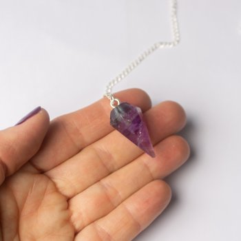 Pendolo di Fluorite viola | pietra 3 - 3,5 cm, catenina 24 cm