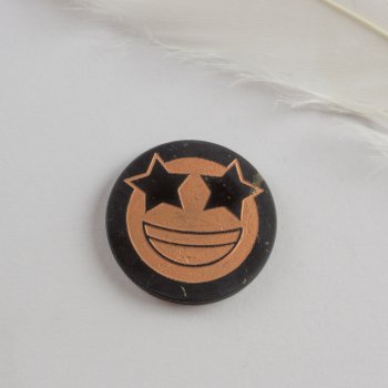 Piastrina adesiva di Shungite con incisione Emoticon Occhi a stella | 3 cm