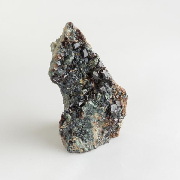 Granato, Val di Gava | 6,6X4,1X3,7 cm 0,122 kg