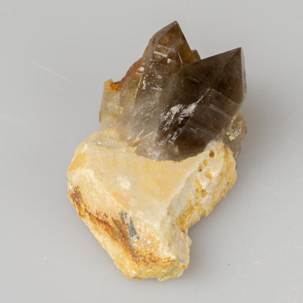 Cristalli di Quarzo fumé su Ortoclasio | 6X3,5X2,5 cm 0,050 kg