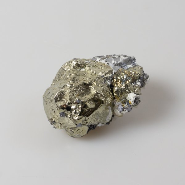 Drusa Pirite, Calcite e Sfalerite, Perù | 5,8 x 4,2 x 3 cm, 0,134 kg