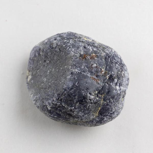 Grezzo Iolite | Dimensioni varie : pietre circa 3-6 cm 0,035 kg