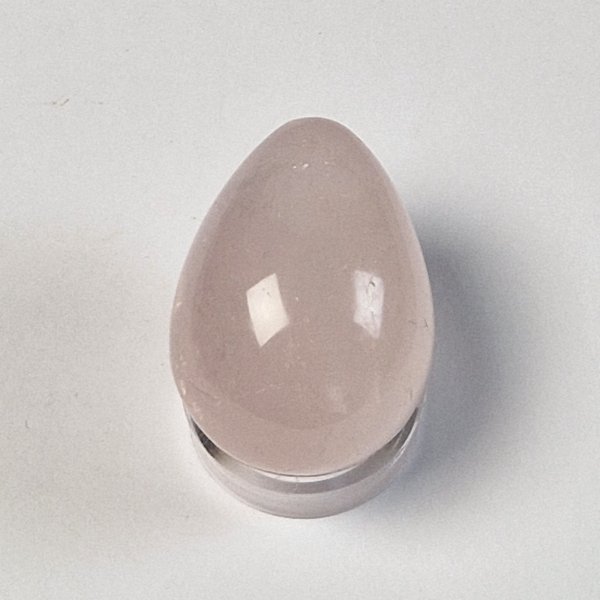 Uovo di Quarzo rosa | 4,5 x 3 cm