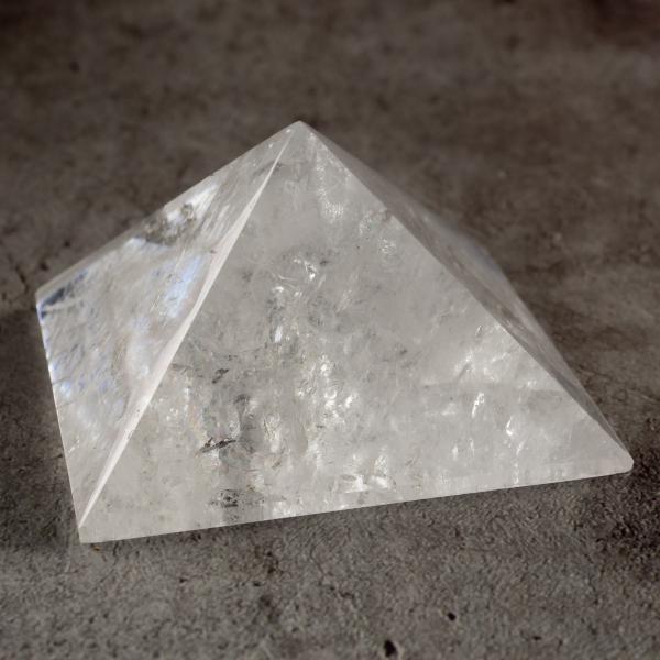 Piramide di Quarzo ialino | 6,9X4,2 cm 0,180 kg