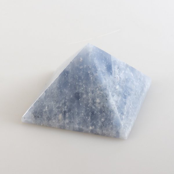 Piramide di Calcite azzurra | 7 x 4 cm, 0,244 kg