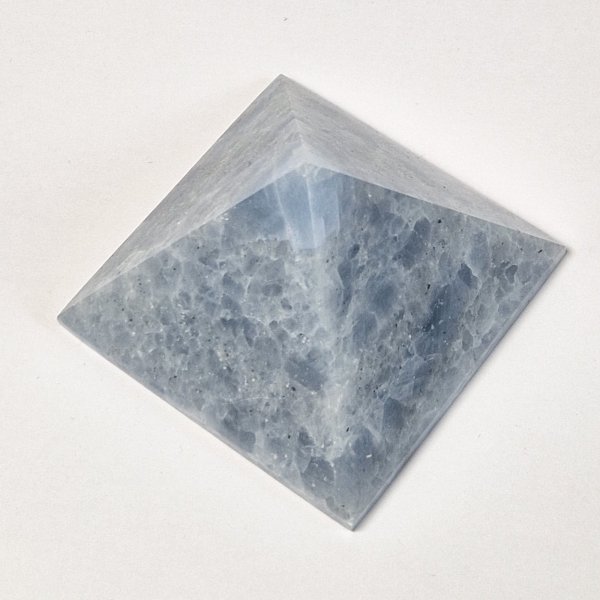 Piramide di Calcite azzurra | 6,8 x 4 cm, 0,234 kg