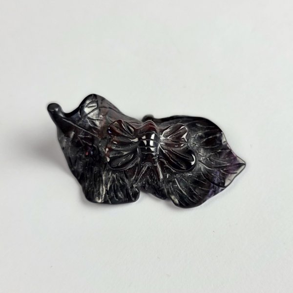 Falena Sugilite | 7 x 3 x 2 cm