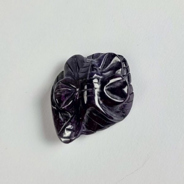 Falena Sugilite | 3 x 3,5 cm