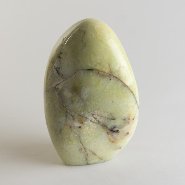 Forma libera di Opale verde | 6,7X5X10,3 cm 0,425 kg
