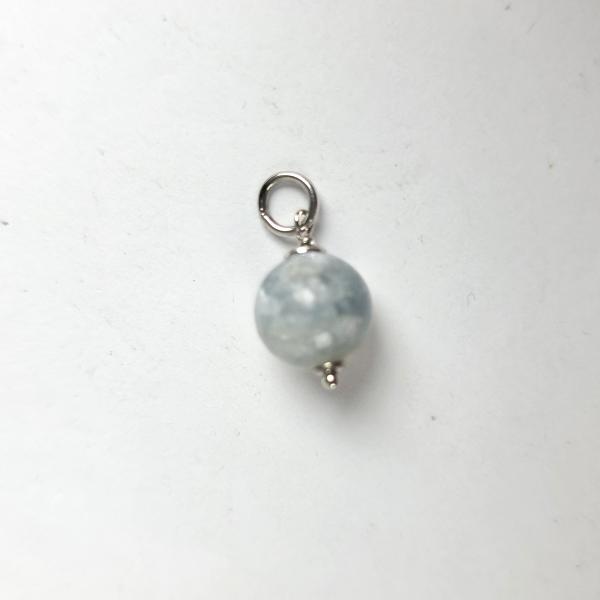 Ciondolo con Celestina sfera | d 1 cm