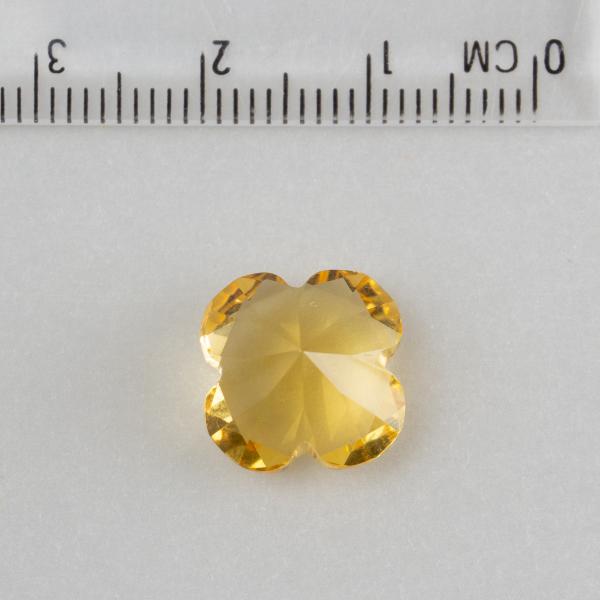 Pietra faccettata quadrifoglio Quarzo citrino | 12x12x8,2 mm 6,71 ct