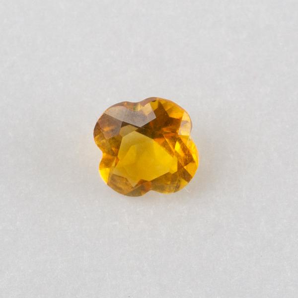 Pietra faccettata quadrifoglio Quarzo citrino | 5,6x5,6x4,6 mm 0,64 ct